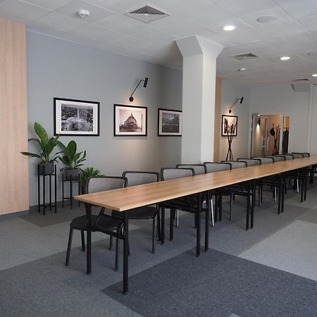Iness Hotel Lodz  Luaran gambar