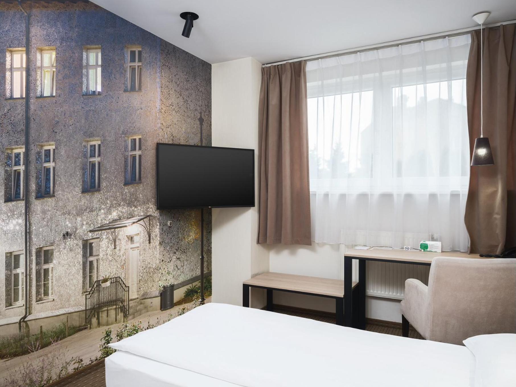 Iness Hotel Lodz  Luaran gambar